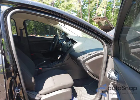 2016 Ford Focus Se из США, поврежденный, VIN 1FADP3FE7GL232918